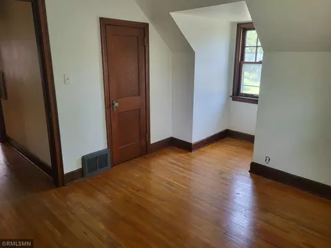 Bedroom - 919 6th St SW, Willmar, MN 56201 photo 5 of 5