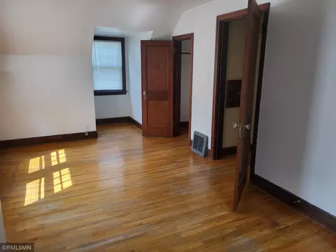 Bedroom - 919 6th St SW, Willmar, MN 56201 photo 2 of 5