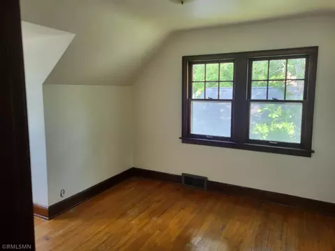 Bedroom - 919 6th St SW, Willmar, MN 56201 photo 4 of 5