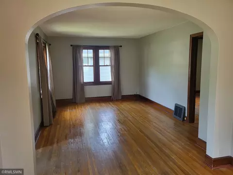 Living - 919 6th St SW, Willmar, MN 56201 photo 2 of 3