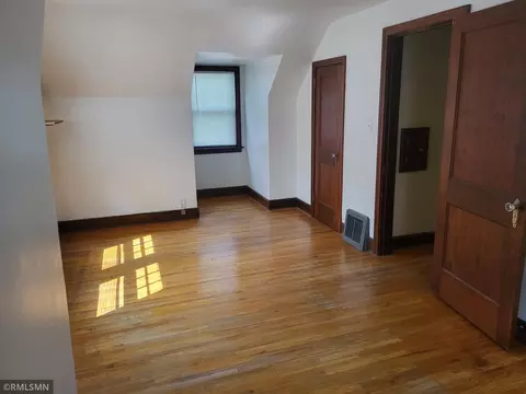 Bedroom - 919 6th St SW, Willmar, MN 56201 photo 3 of 5
