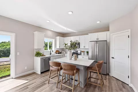741 Greywood Blvd SW, Delano, MN 55328