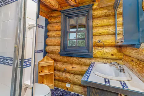 Bath - 3547 Norway Ln, Ely, MN 55731 photo 2 of 2