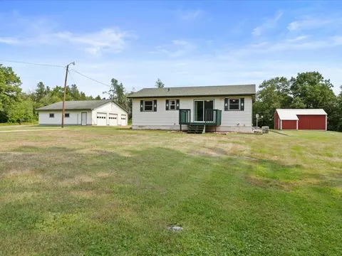Exterior - 1066 8th Ave NE, Pine River, MN 56474 photo 7 of 9
