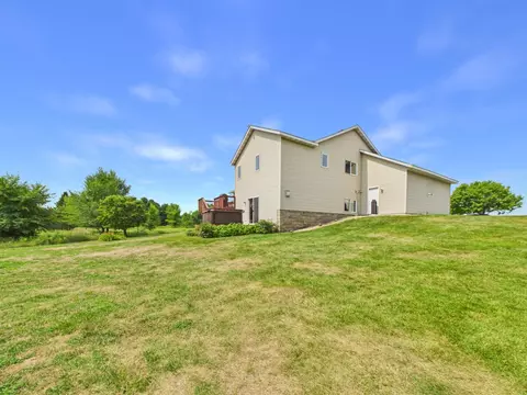 Exterior - 4728 4th Street Loop NE, Saint Cloud, MN 56304 photo 11 of 13