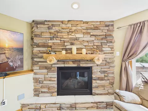 Living - 4728 4th Street Loop NE, Saint Cloud, MN 56304 photo 6 of 7