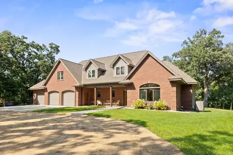 52472 298th St, Grove City, MN 56243