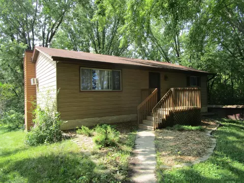647 Stagecoach Rd, Mantorville, MN 55955