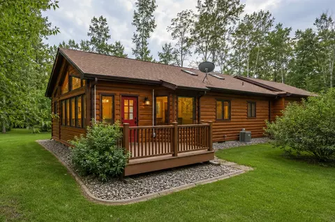 39916 Par West Dr, Emily, MN 56447