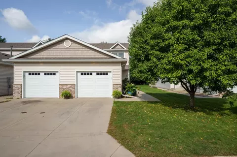 3049 Venice Ln NW, Rochester, MN 55901