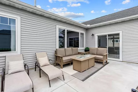 Exterior - 8025 Walnut Ln, Corcoran, MN 55340 photo 6 of 8