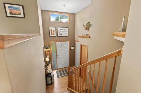 Entry Way - 2601 42nd Ave S, Saint Cloud, MN 56301 photo 2 of 3