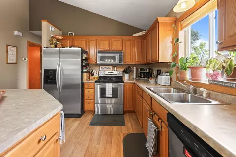 Kitchen - 2601 42nd Ave S, Saint Cloud, MN 56301 photo 1 of 4