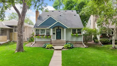4744 York Ave S, Minneapolis, MN 55410