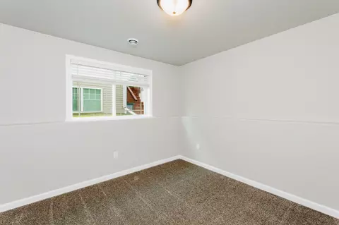 Bedroom - 166 Pine Ave, Mapleton, ND 58059 photo 5 of 5