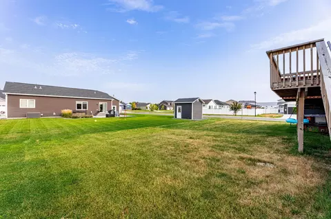 Exterior - 166 Pine Ave, Mapleton, ND 58059 photo 5 of 5