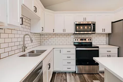 Kitchen - 166 Pine Ave, Mapleton, ND 58059 photo 3 of 3