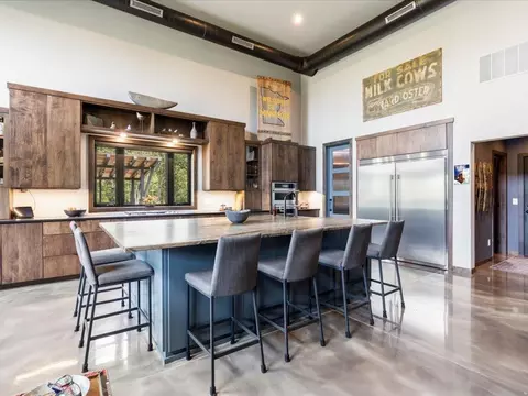 Kitchen - 6847 Thesing Rd, Brainerd, MN 56401 photo 1 of 10