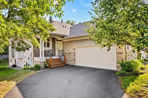 14021 45th Ave N, Plymouth, MN 55446