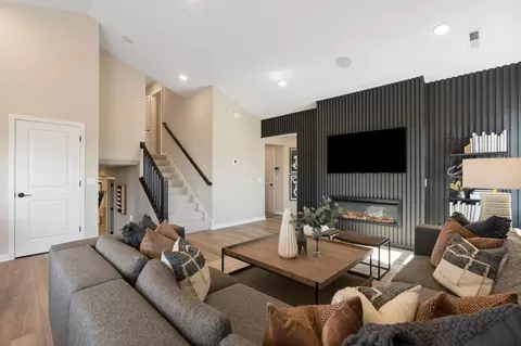4107 Ramsay Way, Waconia, MN 55387