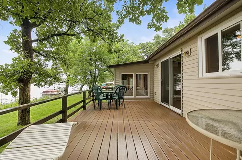 Exterior - 21307 Agate Beach Rd, Saint Cloud, MN 56301 photo 4 of 16