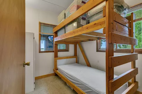 Bedroom - 21307 Agate Beach Rd, Saint Cloud, MN 56301 photo 2 of 4