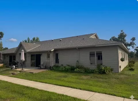 300 Roosevelt Rd SW # 12, Bemidji, MN 56601