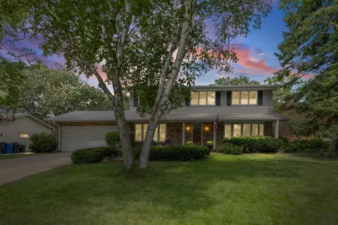 6312 Limerick Ln, Edina, MN 55439