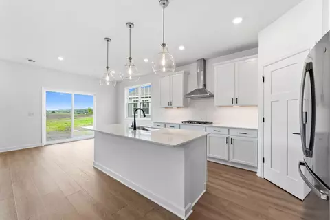 Kitchen - 20143 68th Pl, Corcoran, MN 55340 photo 3 of 4