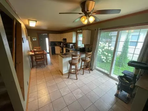 Kitchen - 702 11th Ave SW, Austin, MN 55912 photo 2 of 2