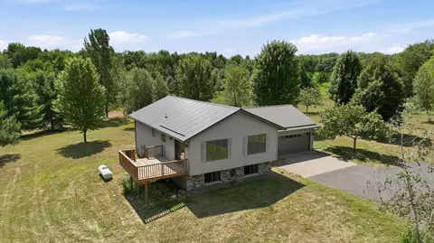 Exterior - 2333 8th Ave, Chetek, WI 54728 photo 2 of 4