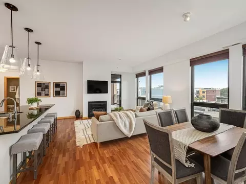 4730 Park Commons Dr #425, Saint Louis Park, MN 55416