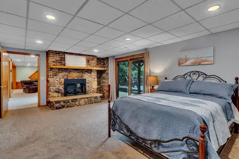 Bedroom - 5641 Highway 71 NE, Willmar, MN 56201 photo 5 of 5