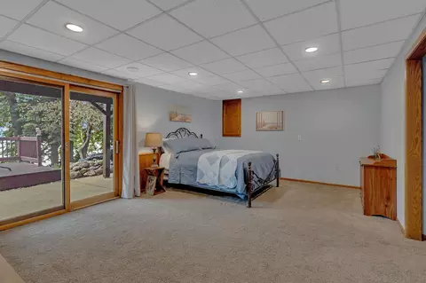 Bedroom - 5641 Highway 71 NE, Willmar, MN 56201 photo 4 of 5