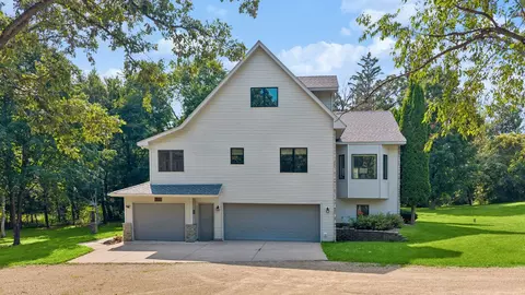 11415 242nd Ct E, Lakeville, MN 55044