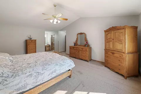 Bedroom - 4614 215th St E, Hampton, MN 55031 photo 2 of 6