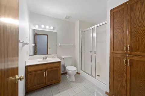 Bath - 4614 215th St E, Hampton, MN 55031 photo 3 of 3