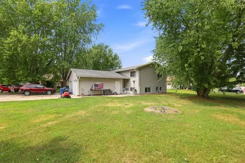 Exterior - 10200 129th Ave N, Champlin, MN 55316 photo 6 of 6