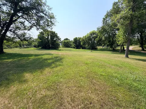 512 E Main Ave, Frazee, MN 56544 photo 4