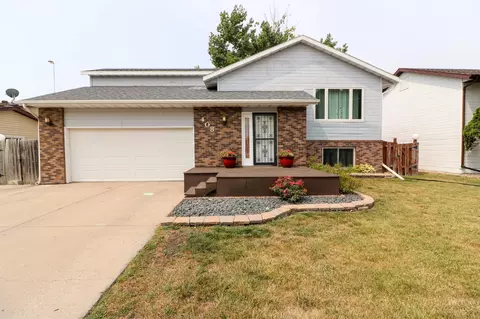 408 19th St E, West Fargo, ND 58078