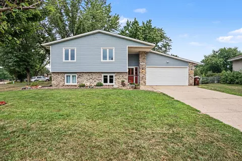 8334 77th Street Ct S, Cottage Grove, MN 55016