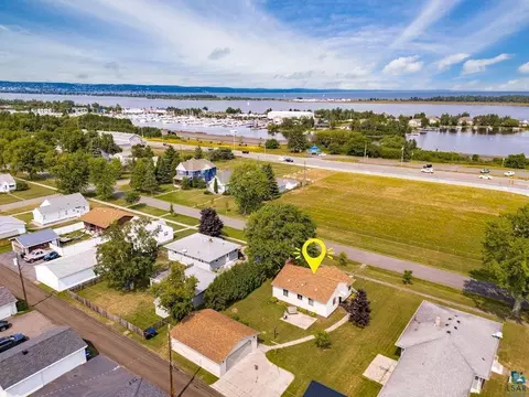 View/Area - 1724 E 3rd St, Superior, WI 54880 photo 2 of 7