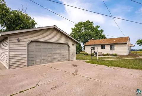 Exterior - 1724 E 3rd St, Superior, WI 54880 photo 2 of 7