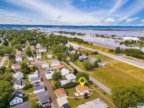 View/Area - 1724 E 3rd St, Superior, WI 54880 photo 5 of 7