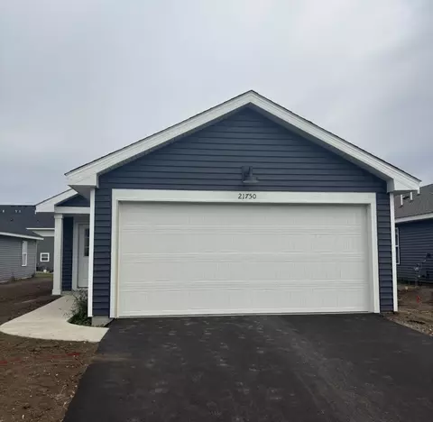 21750 Rose Dr, Farmington, MN 55024