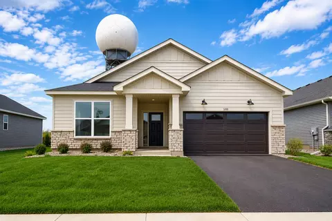 5200 Long Pointe Bay Bay, Woodbury, MN 55129
