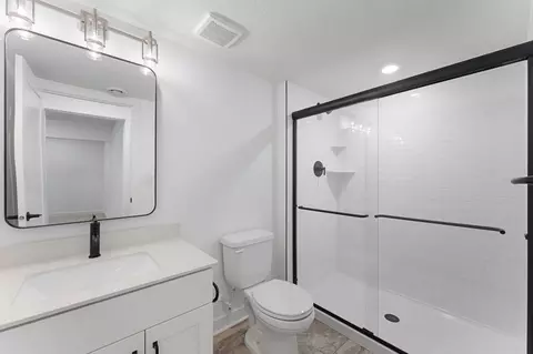 Bath - 19929 67th Ave, Corcoran, MN 55340 photo 5 of 5