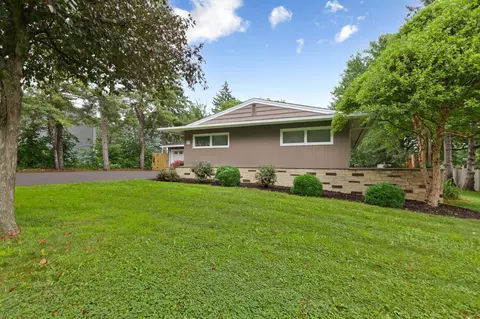 Exterior - 17 9th Ave SE, Faribault, MN 55021 photo 4 of 14