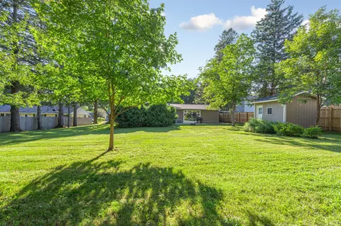 Exterior - 17 9th Ave SE, Faribault, MN 55021 photo 14 of 14