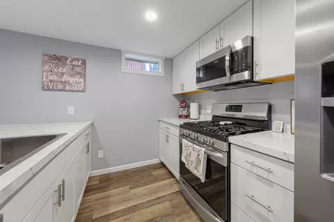 Kitchen - 17 9th Ave SE, Faribault, MN 55021 photo 9 of 9